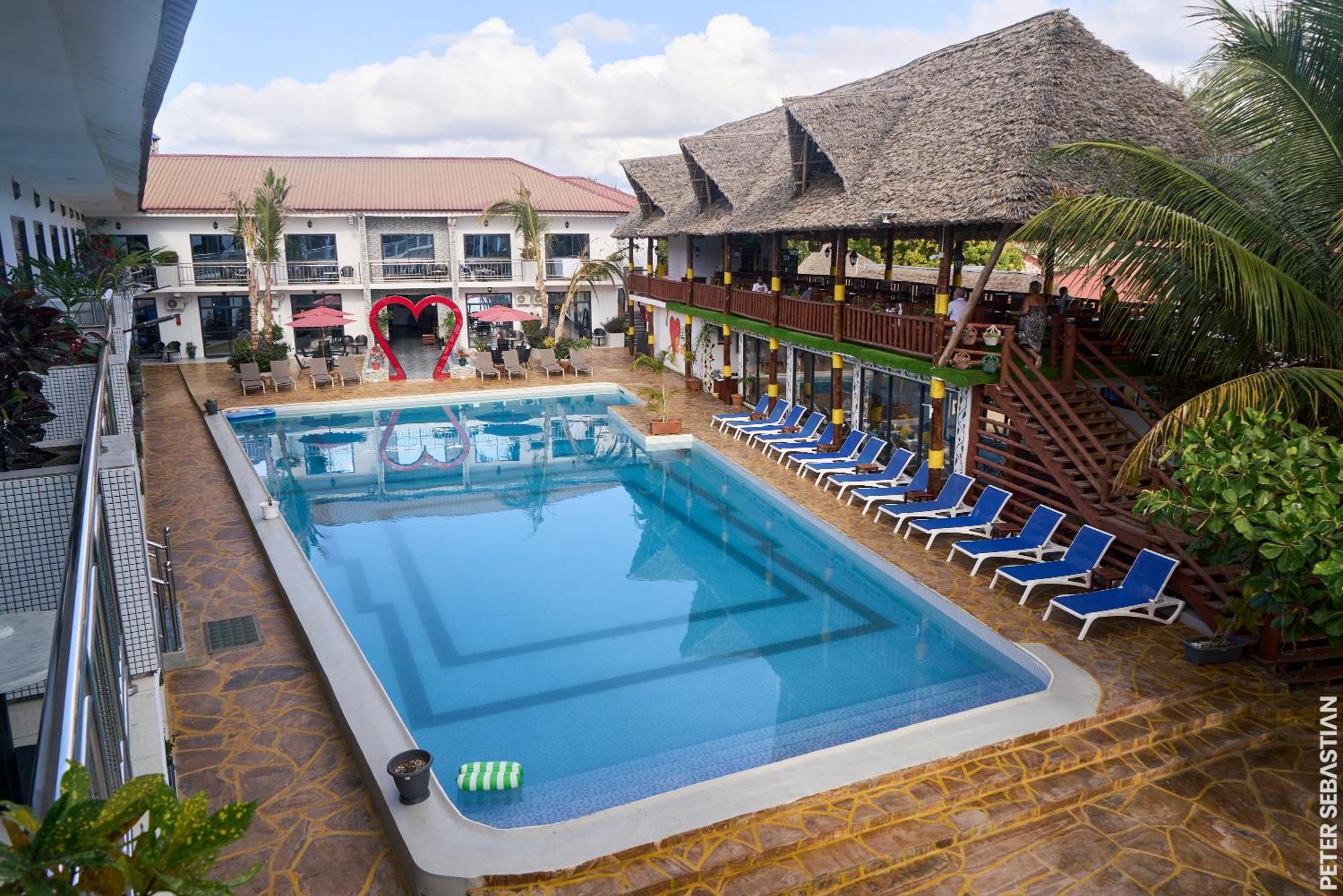 Canary Hotel & Spa Nungwi Exterior photo