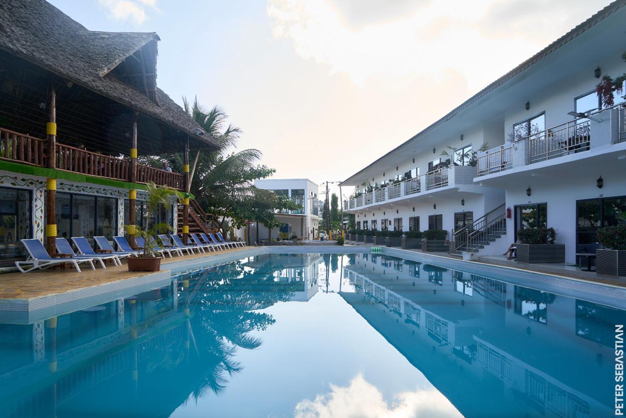 Canary Hotel & Spa Nungwi Exterior photo
